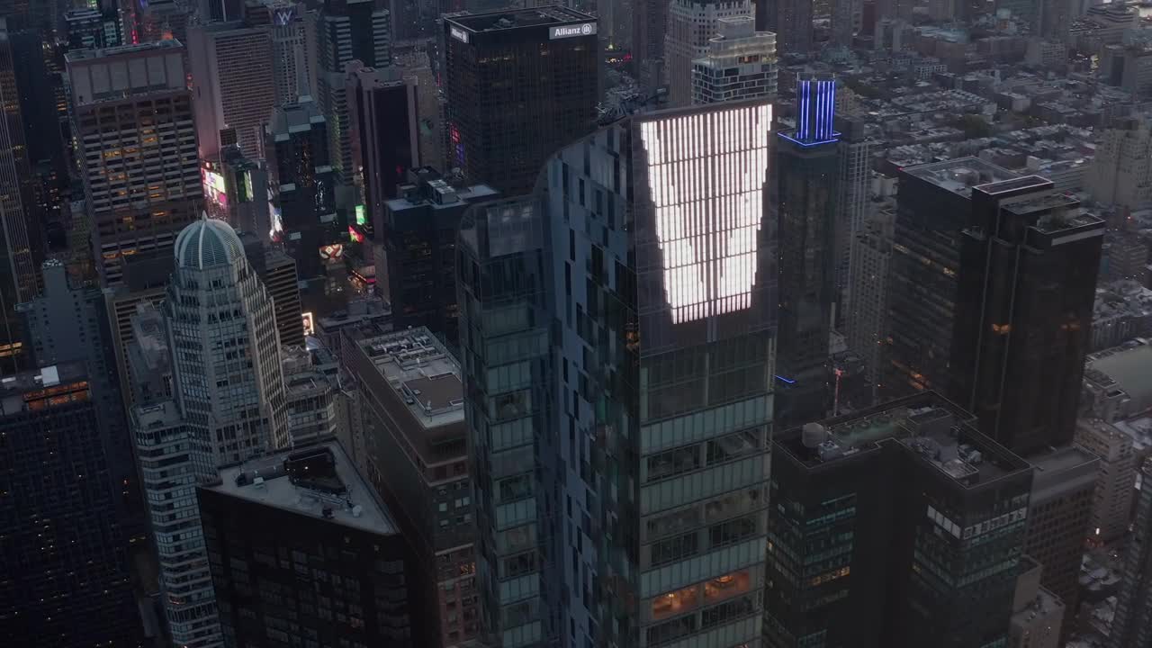 Free Video Stock Spectacular Epic Shot Of Skyscrapers In Manhattan Live Wallpaper