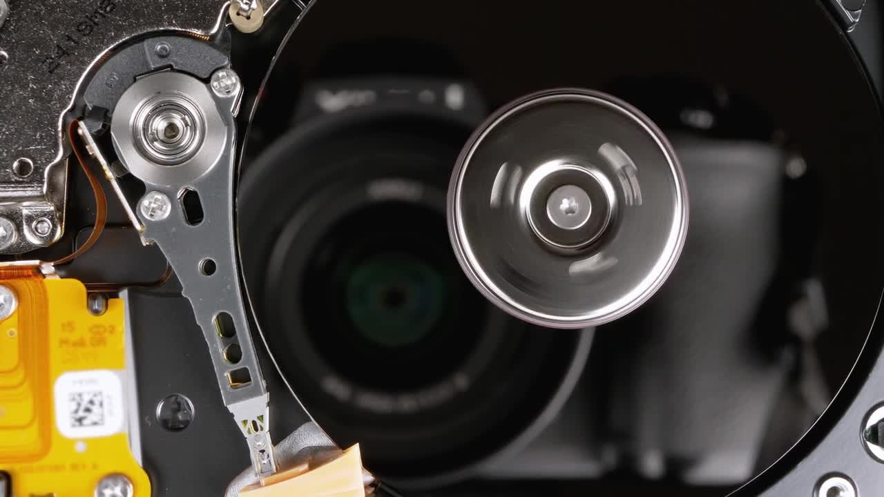 Free Video Stock Spinning Disk Drive And Mechanical Parts Live Wallpaper