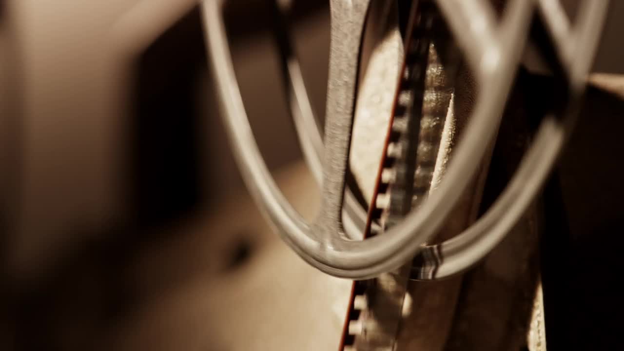 Free Video Stock Spinning Vintage Cartridge Film Live Wallpaper