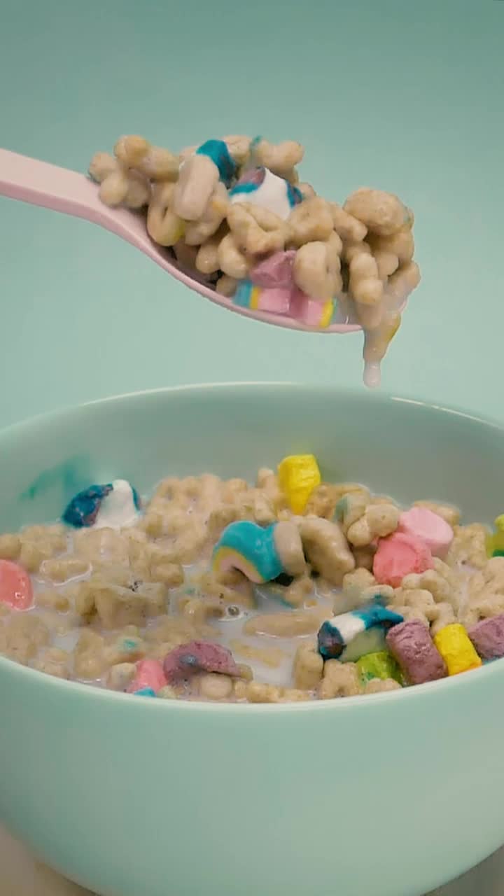 Free Video Stock Spoonful Of Cereal With Marshmallows And Milk Live Wallpaper