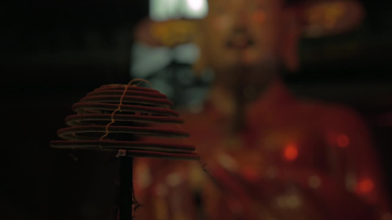 Free Video Stock Statue In A Temple In Hanoi Live Wallpaper