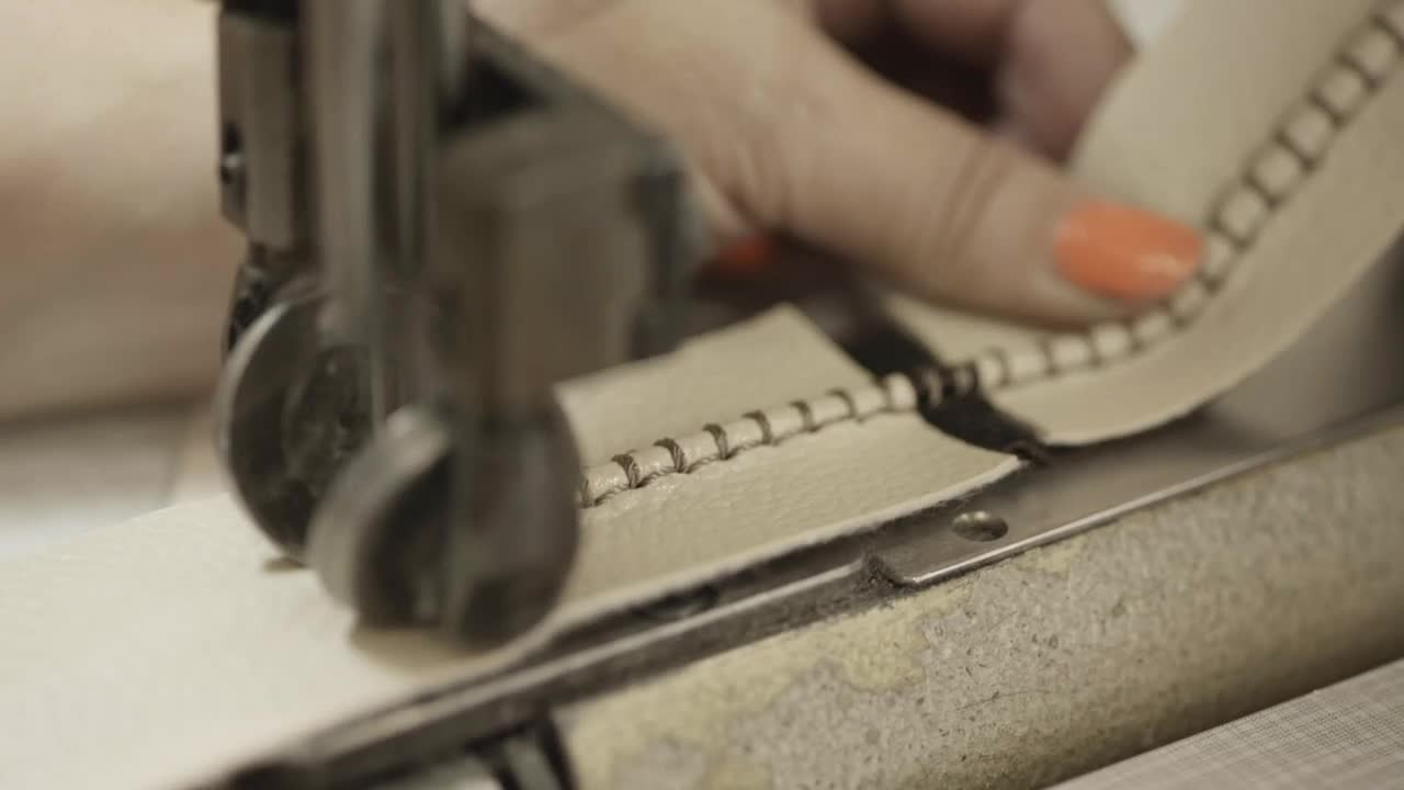 Free Video Stock Stitching Leather Material Live Wallpaper
