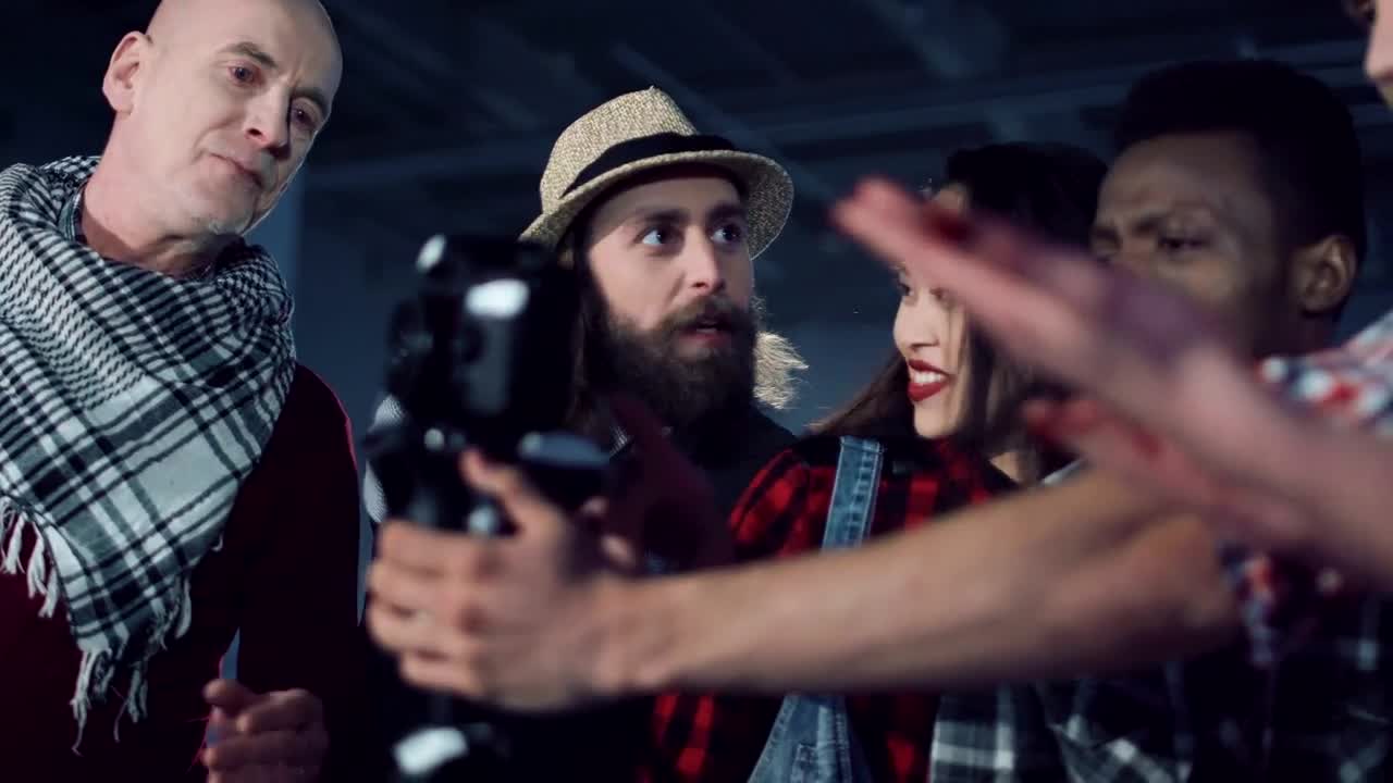 Free Video Stock Students Finding Out A Camera Live Wallpaper