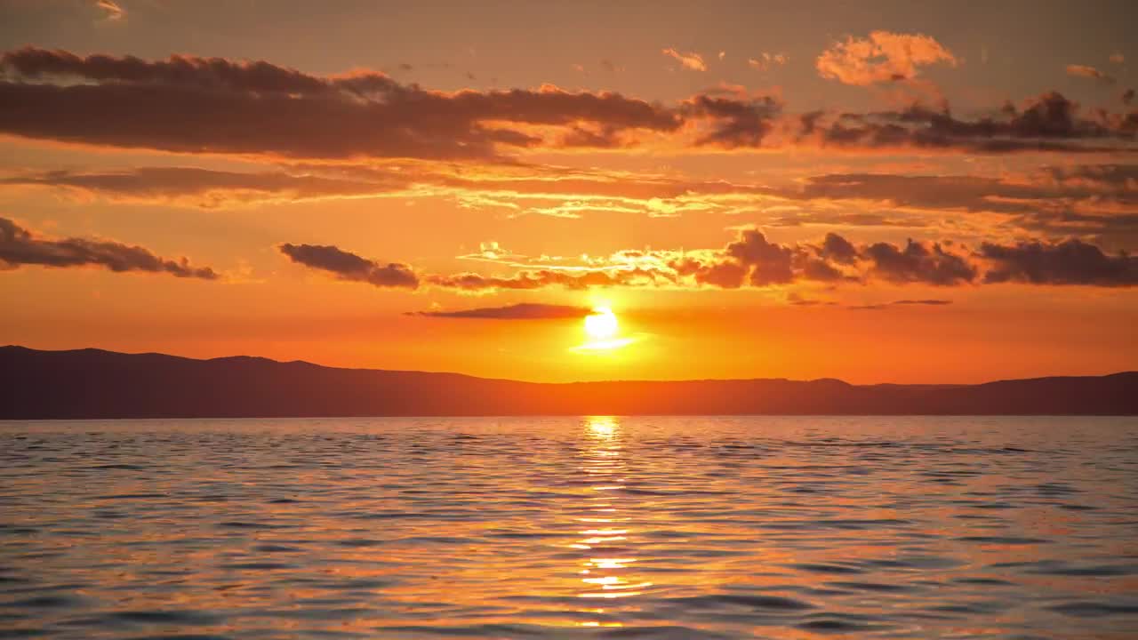 Free Video Stock Stunning Sunset Seen From The Sea Live Wallpaper