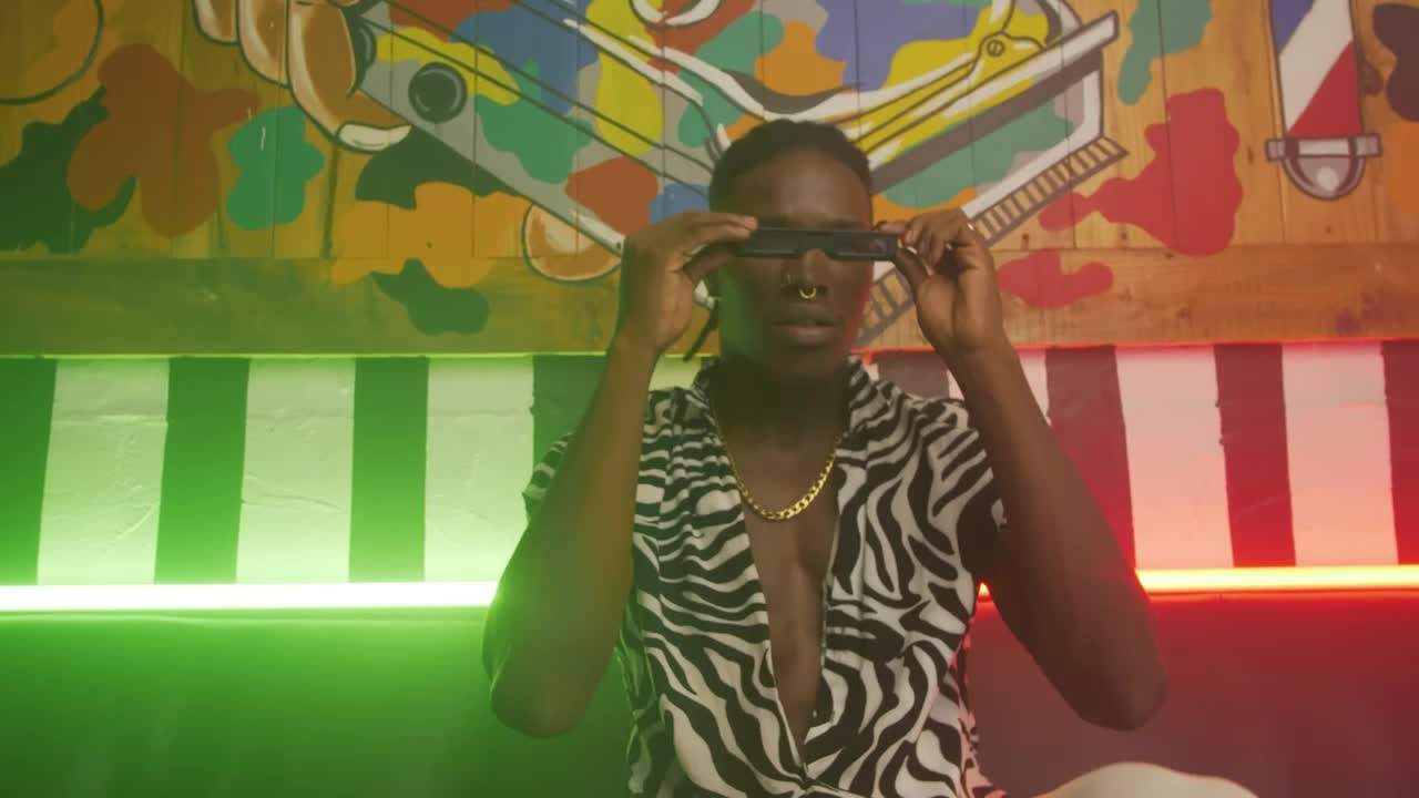 Free Video Stock Stylish Guy Dancing Facing The Camera Live Wallpaper