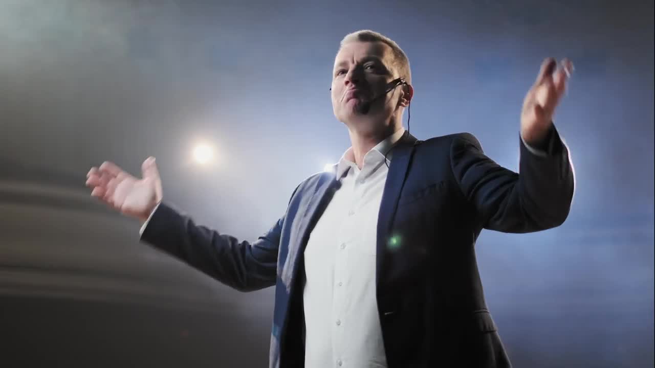 Free Video Stock Successful Speaker Giving An Exciting Talk Live Wallpaper