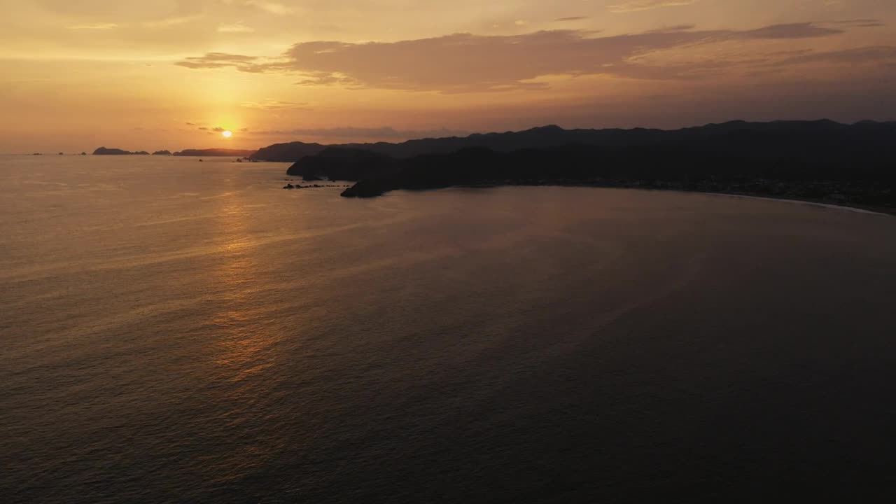 Free Video Stock Sun Set Over Calm Beach Live Wallpaper