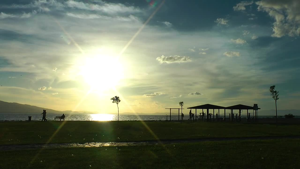 Free Video Stock Sun Shine On The Beach At Dusk Live Wallpaper
