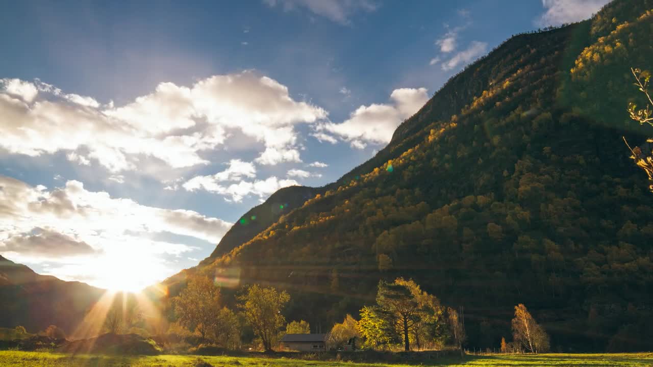 Free Video Stock Sunlight Moving Between Mountains Live Wallpaper
