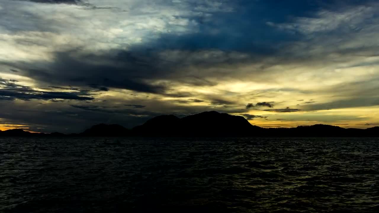 Free Video Stock Sunrise Behind A Mountain Live Wallpaper