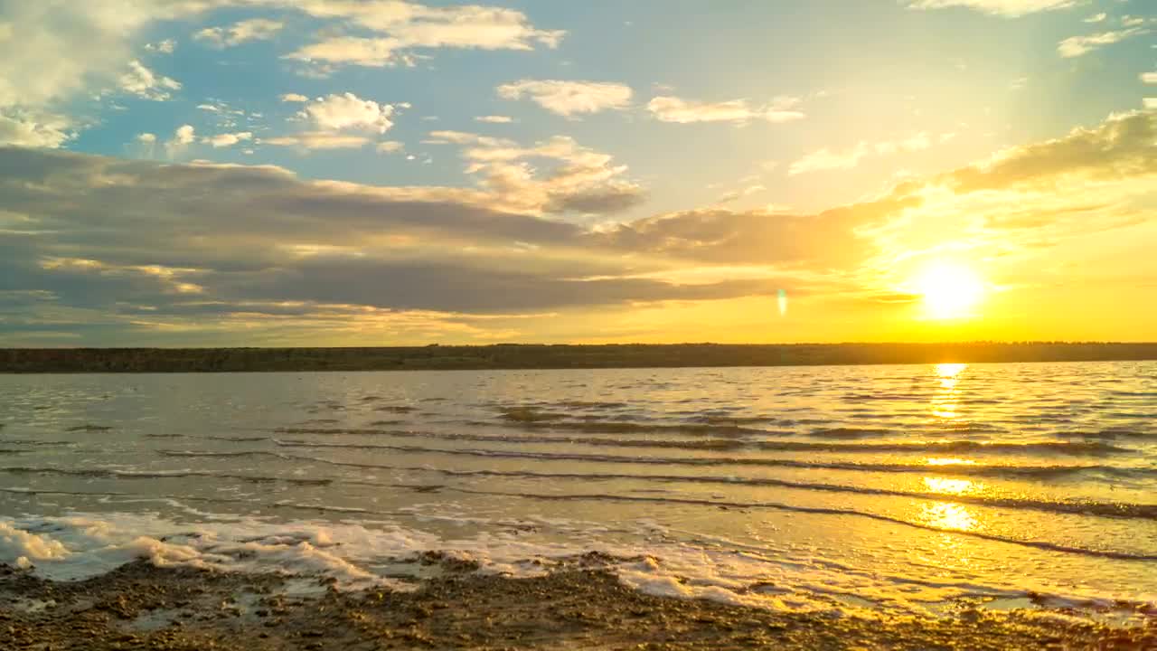 Free Video Stock sunset over the ocean landscape Live Wallpaper
