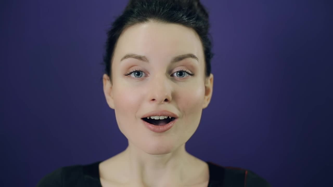 Free Video Stock surprised woman takes her face Live Wallpaper