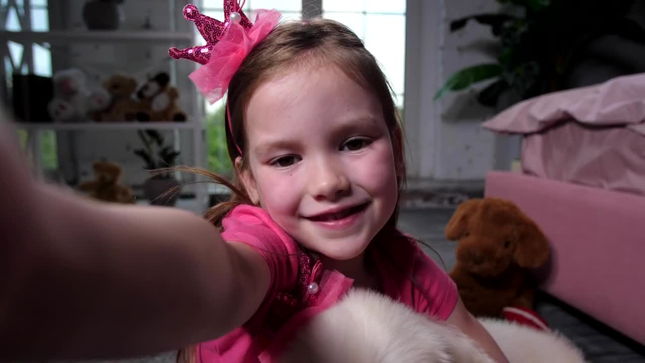 Free Video Stock taking a photo with her pet Live Wallpaper