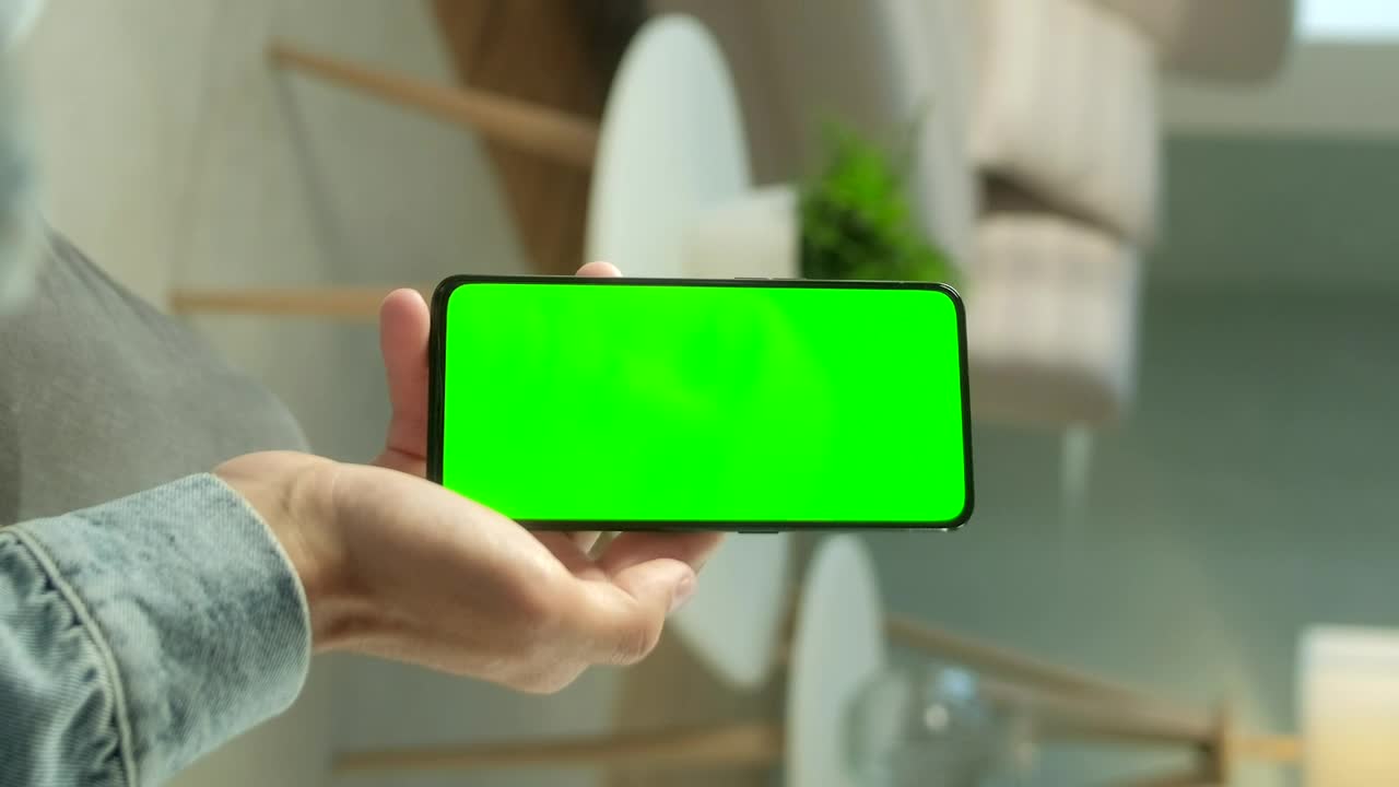 Free Video Stock tapping a smartphone screen Live Wallpaper