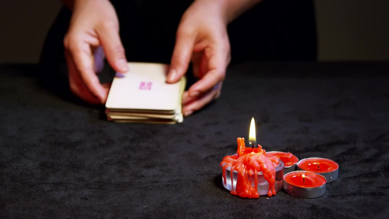 Free Video Stock tarot cards being shuffled Live Wallpaper