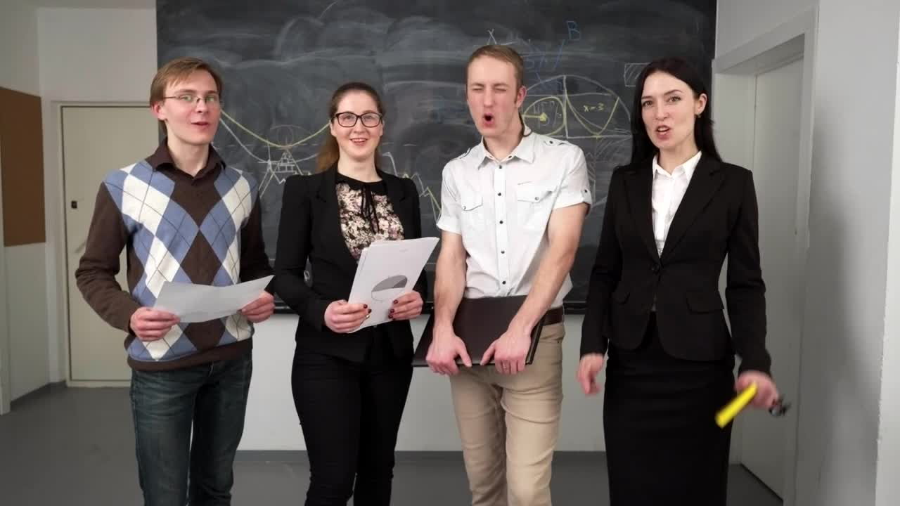 Free Video Stock team of people at the office Live Wallpaper