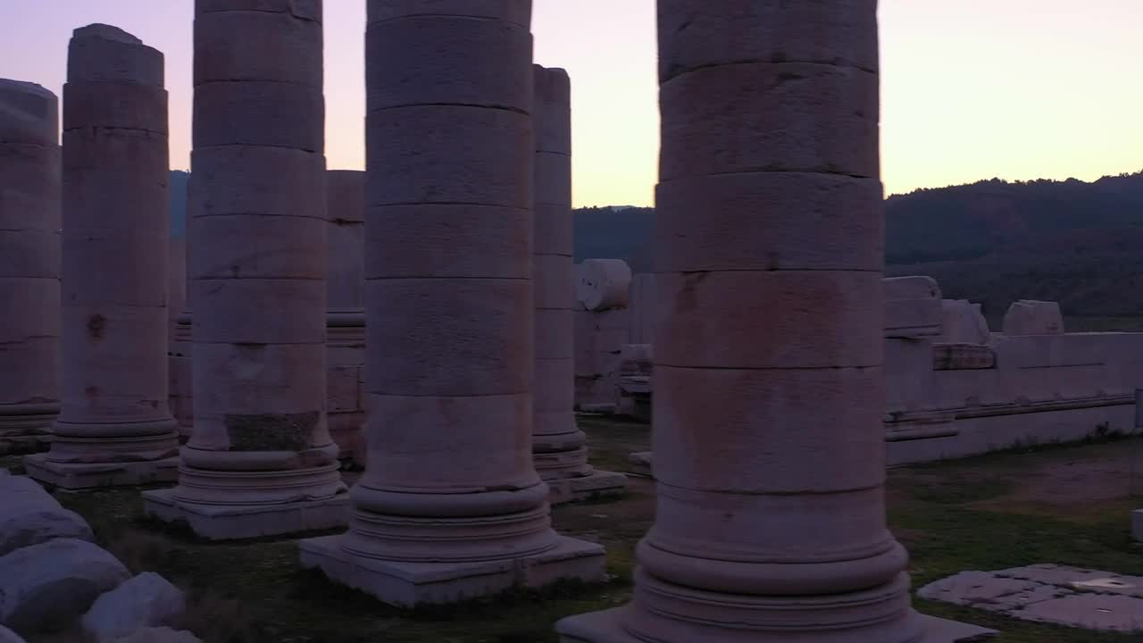 Free Video Stock temple ruins in the mountain Live Wallpaper