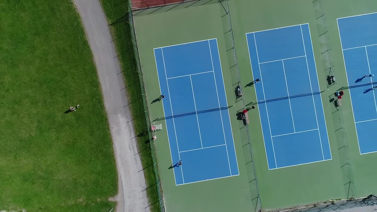 Free Video Stock tennis courts filmed from the air Live Wallpaper