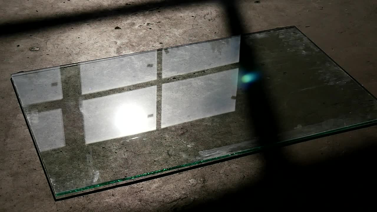 Free Video Stock the glass on the floor gets shatter Live Wallpaper