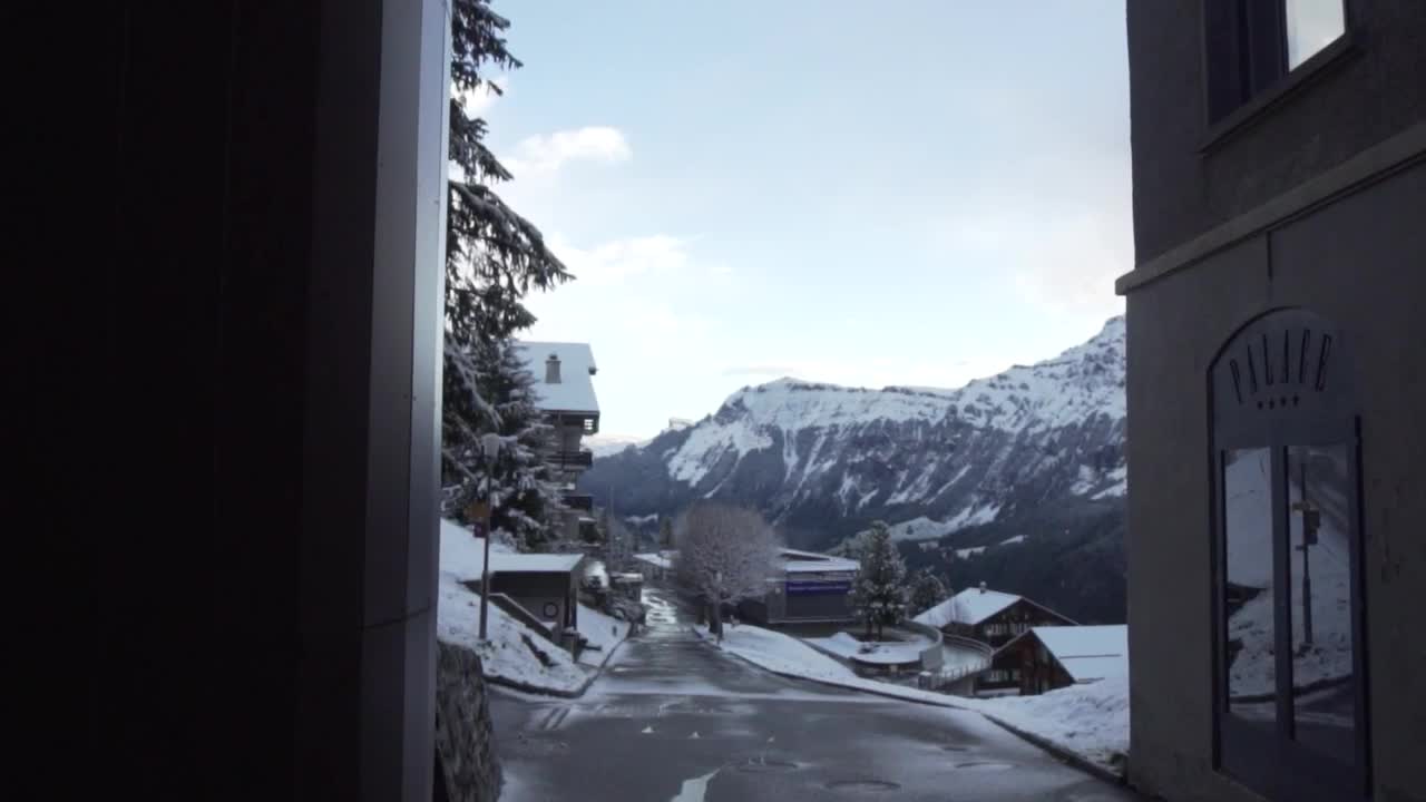 Free Video Stock the streets of a small snowy town Live Wallpaper