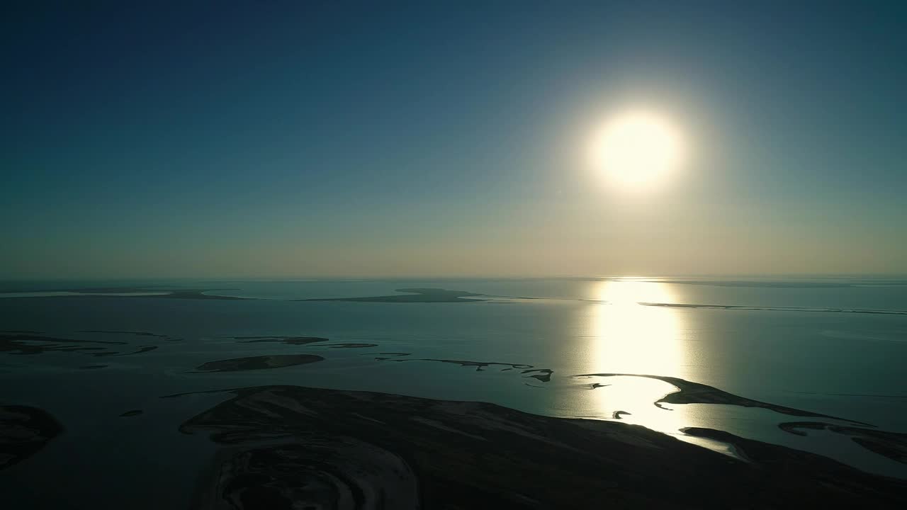 Free Video Stock the sun at dawn landscape Live Wallpaper