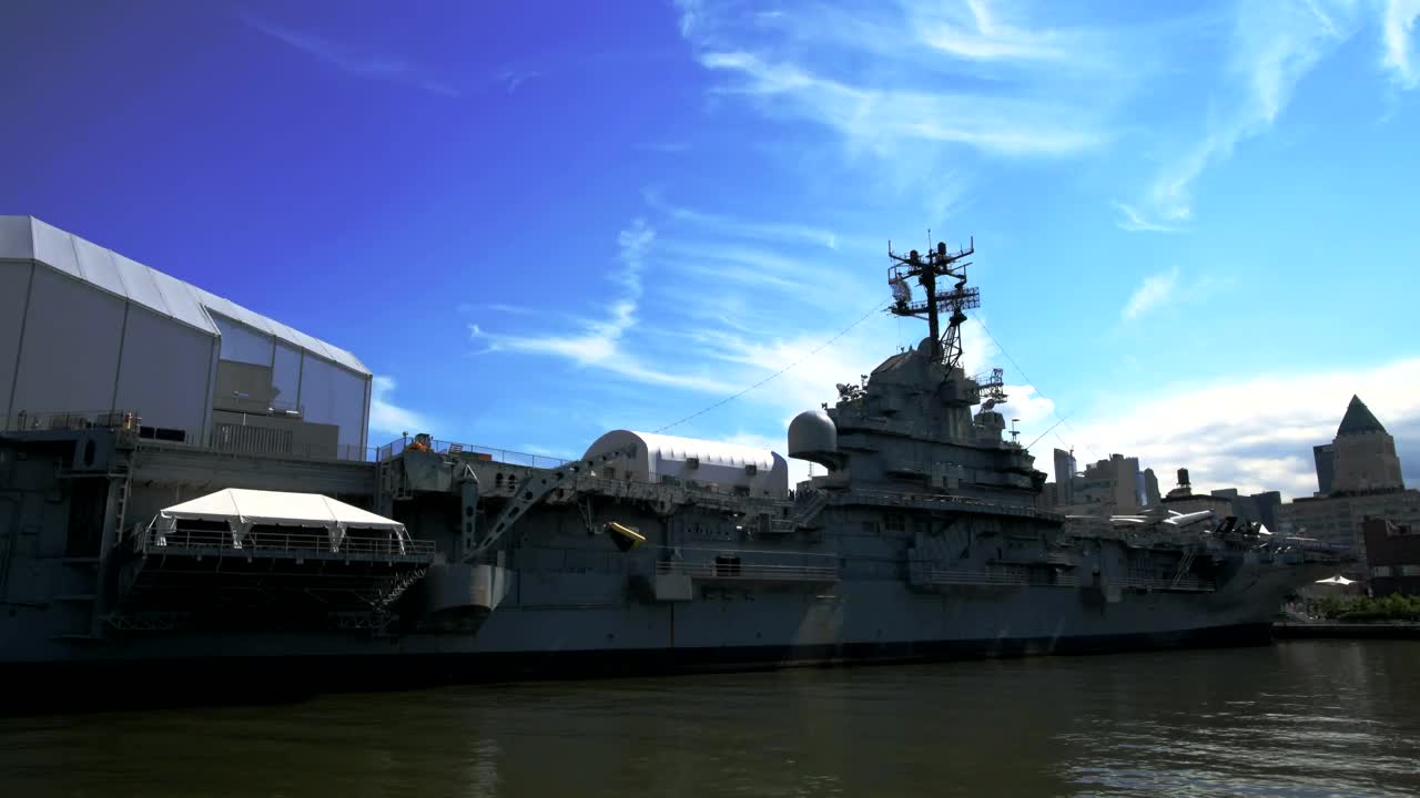 Free Video Stock the uss intrepid in port Live Wallpaper