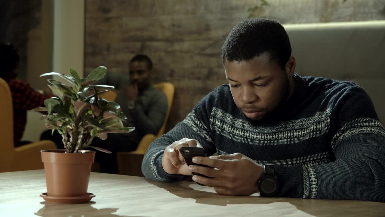 Free Video Stock the waiter serves the coffee and sandwich Live Wallpaper