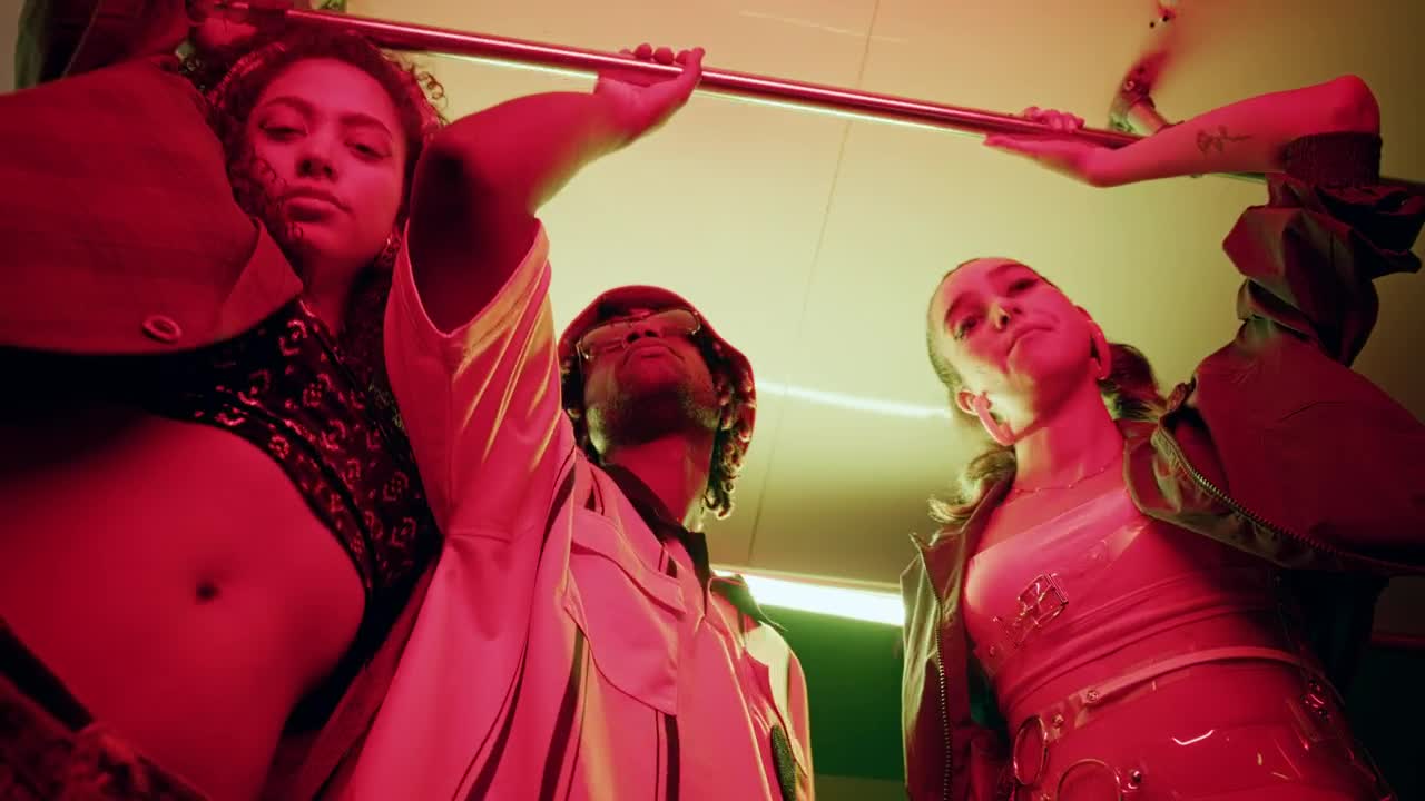 Free Video Stock three happy friends dancing on board a bus Live Wallpaper