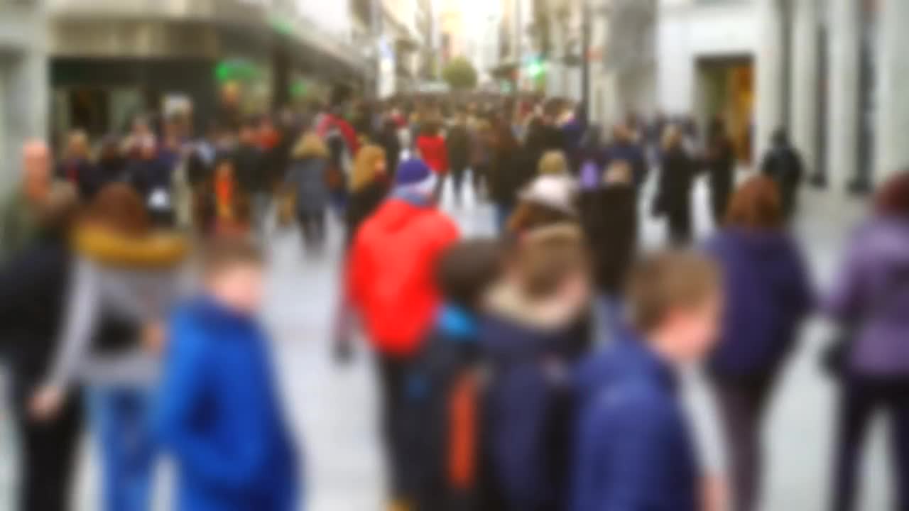 Free Video Stock time lapse of a busy tourist street in winter Live Wallpaper
