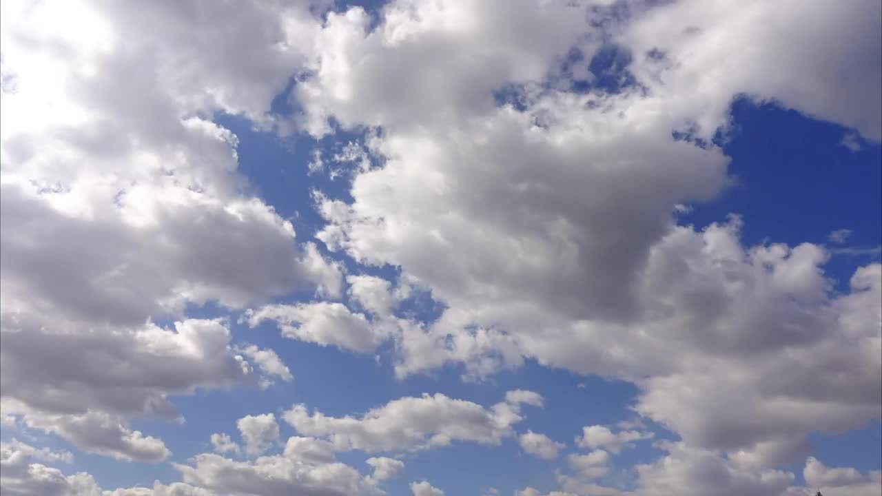 Free Video Stock timelapse of clouds forming Live Wallpaper