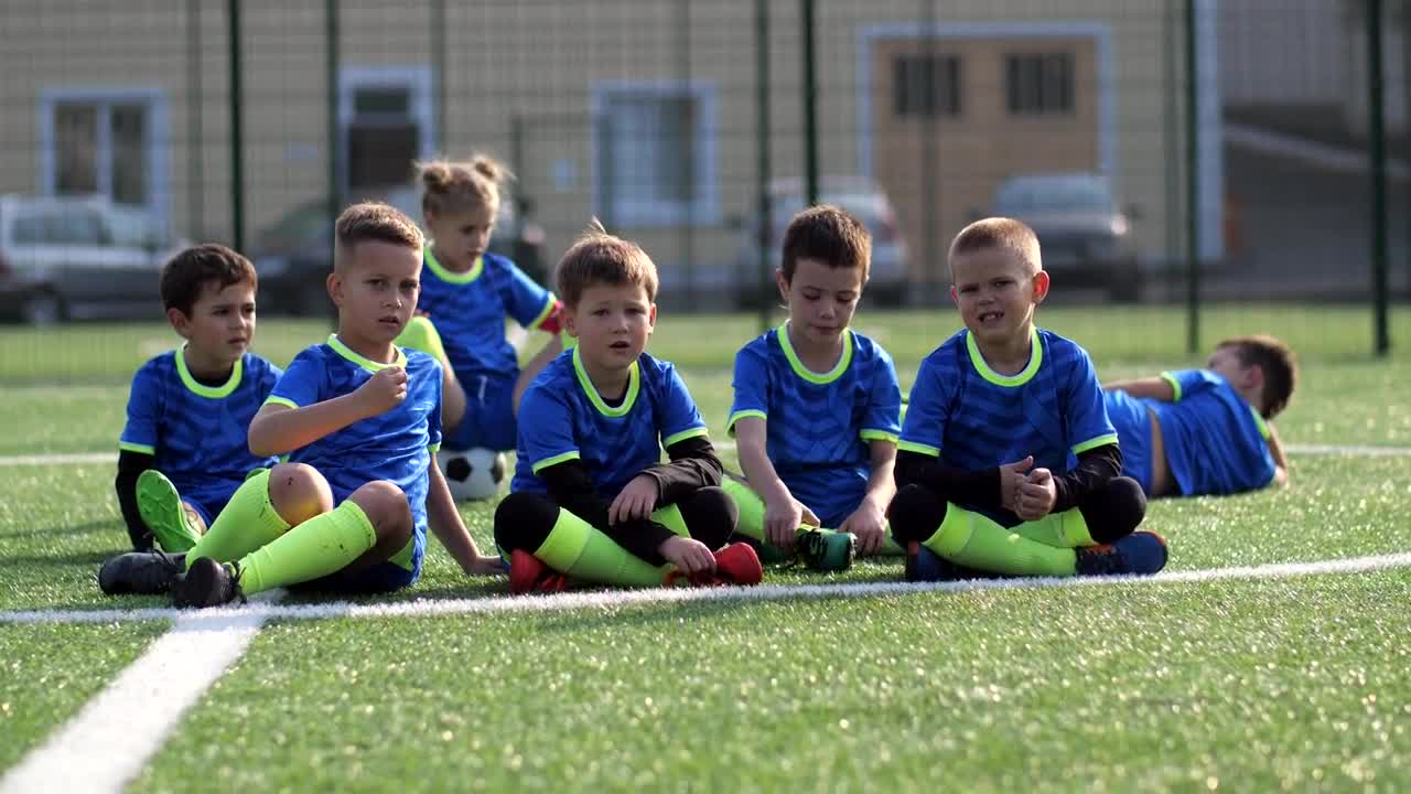 Free Video Stock tired soccer players after a game Live Wallpaper