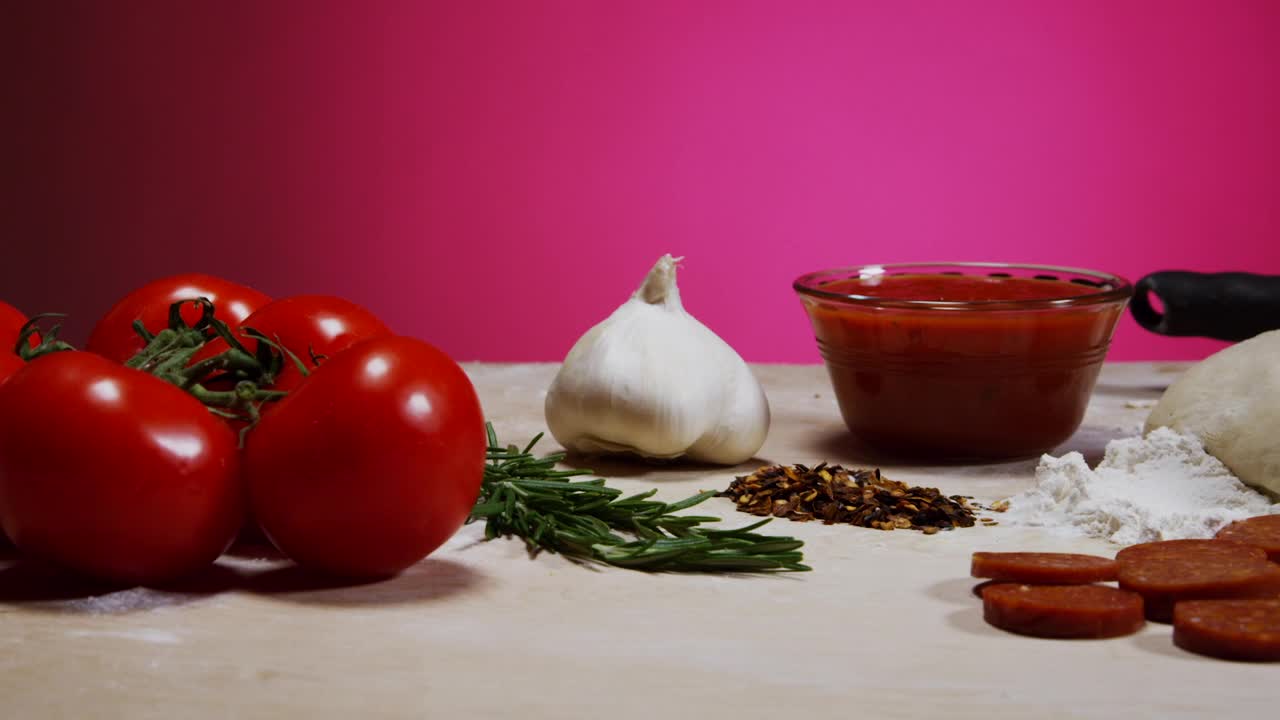 Free Video Stock tomato sauce ingredients Live Wallpaper