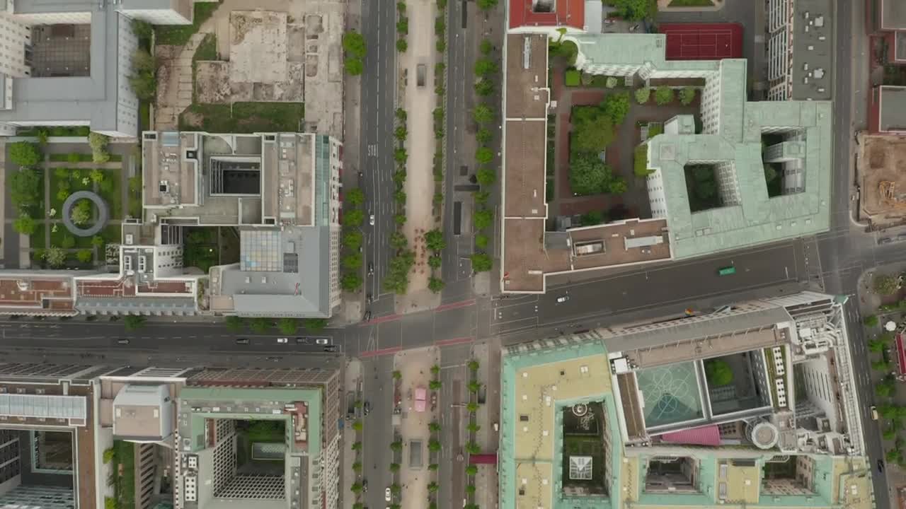 Free Video Stock top aerial shot of an empty city Live Wallpaper