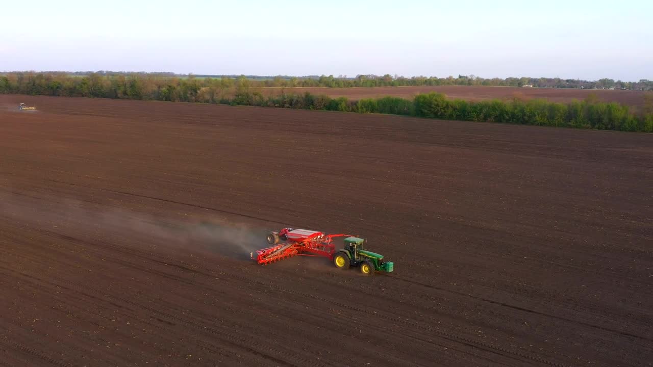 Free Video Stock tractor working and plowing the field Live Wallpaper