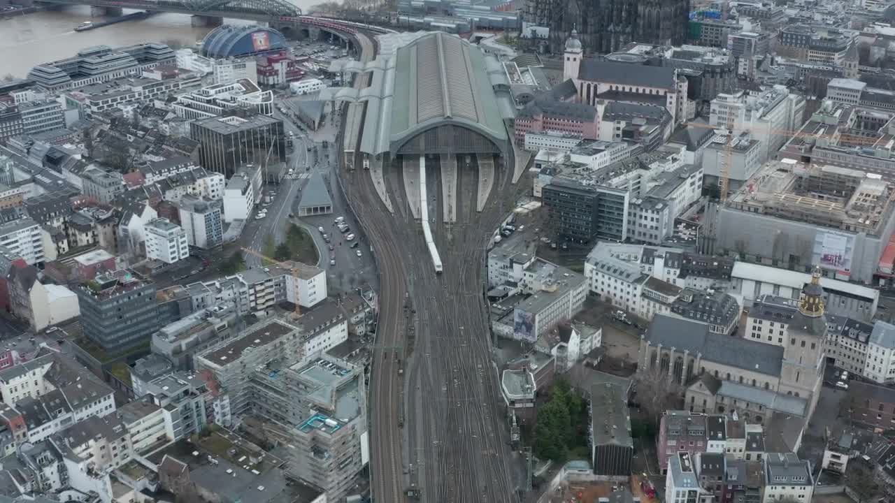 Free Video Stock train leaving a station aerial shot Live Wallpaper