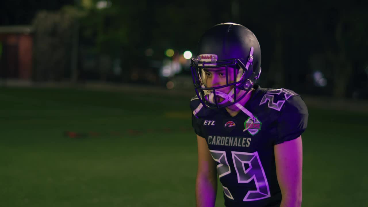 Free Video Stock training of a football team practicing passes Live Wallpaper