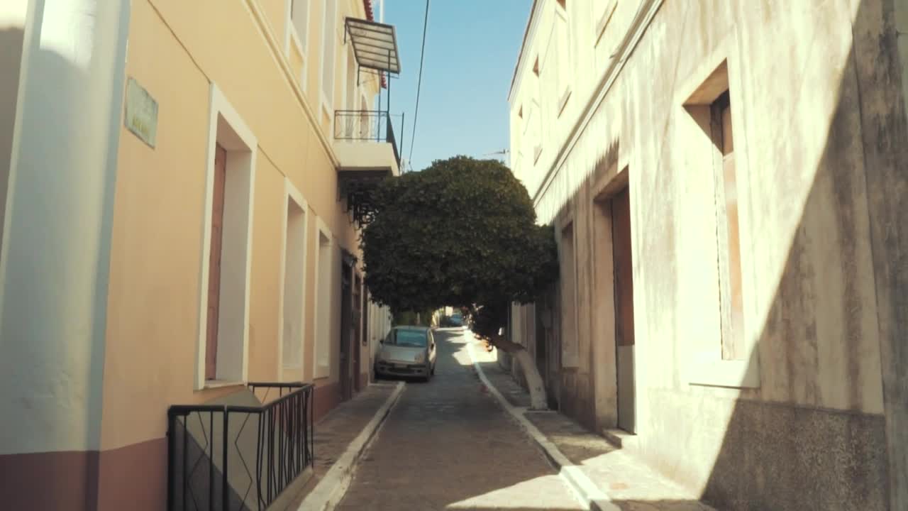 Free Stock Video Walking Through The Streets Of A Tourist Town Live Wallpaper