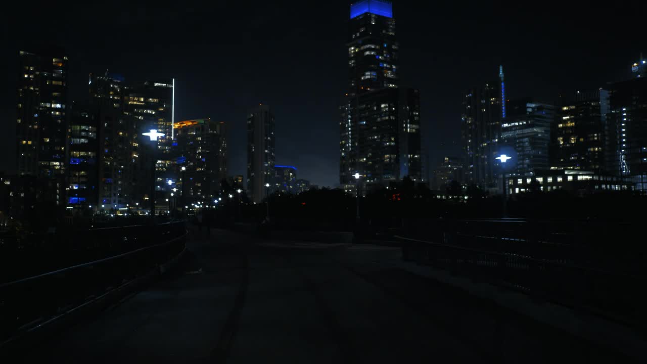 Free Stock Video Walking A Big City Walker At Night Live Wallpaper