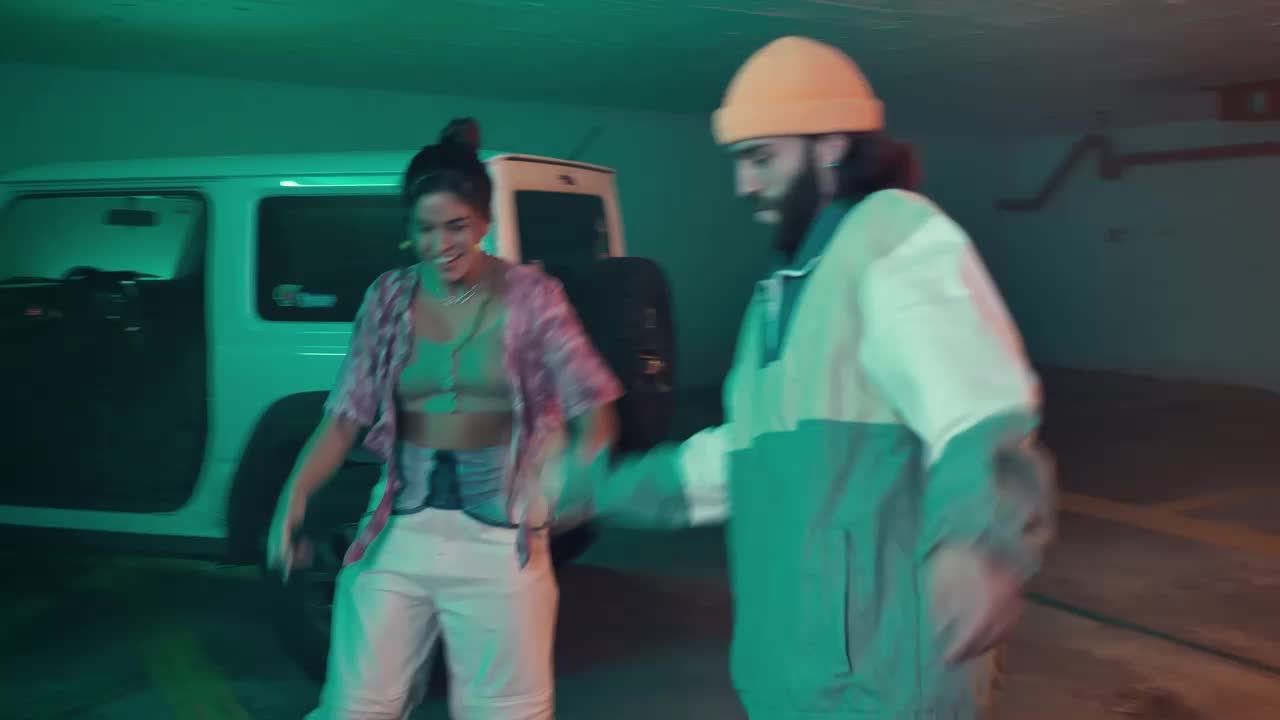 Free Stock Video Urban Friends Dancing Hiphop Live Wallpaper