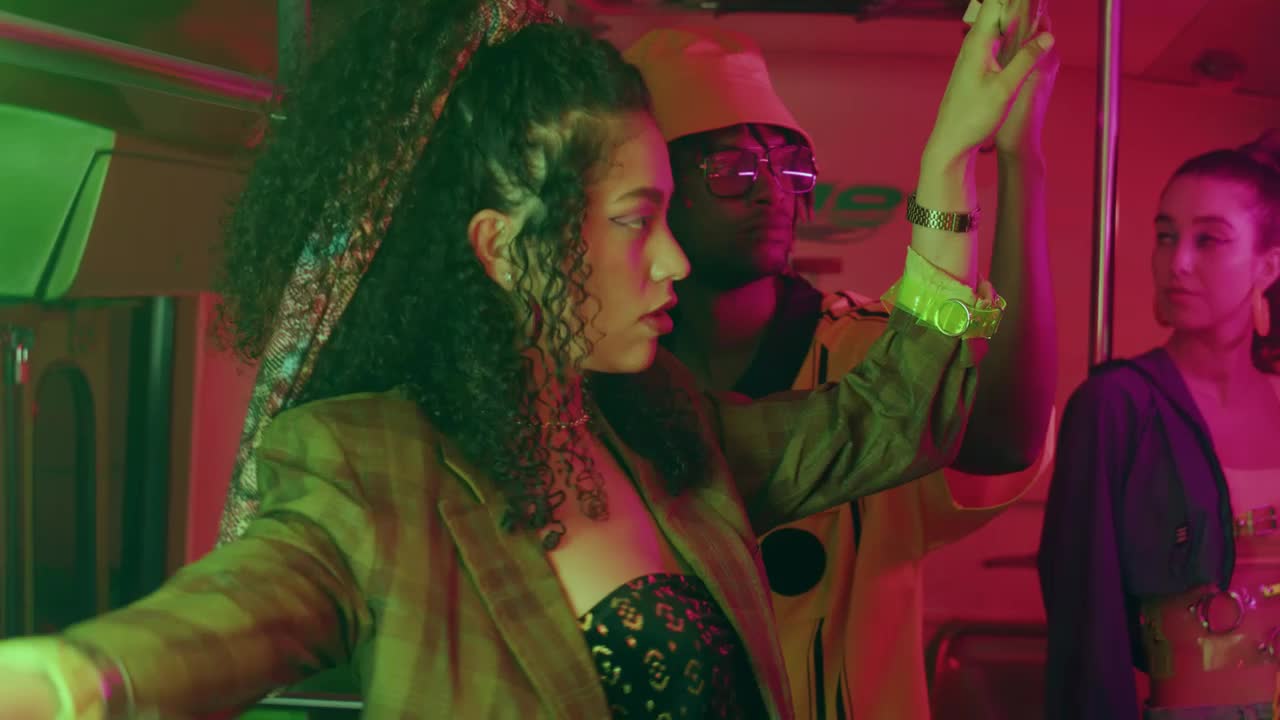 Free Stock Video Urban Fashion Guys In A Passenger Bus Live Wallpaper