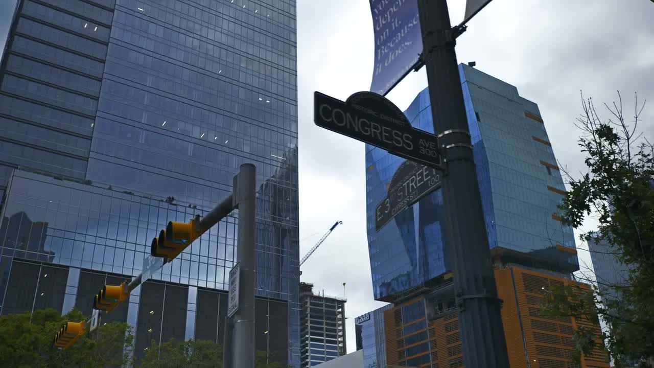 Free Stock Video Upward View From A Corner Of A Big City Live Wallpaper