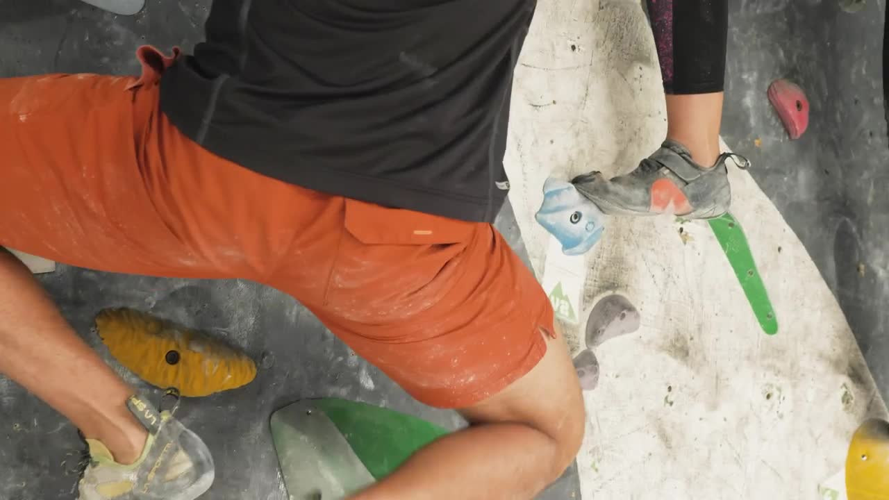 Free Stock Video Two People Climbing A Mountaineering Wall Live Wallpaper