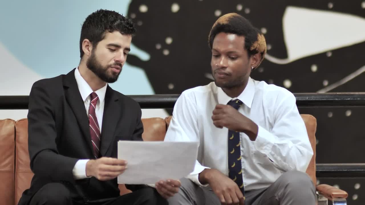 Free Stock Video Two Office Men Approving Data With A Handshake Live Wallpaper