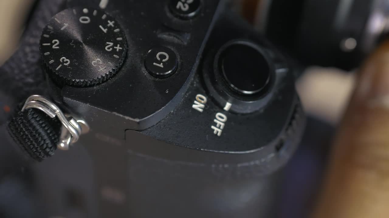 Free Stock Video Turning Off A Dslr Camera Live Wallpaper