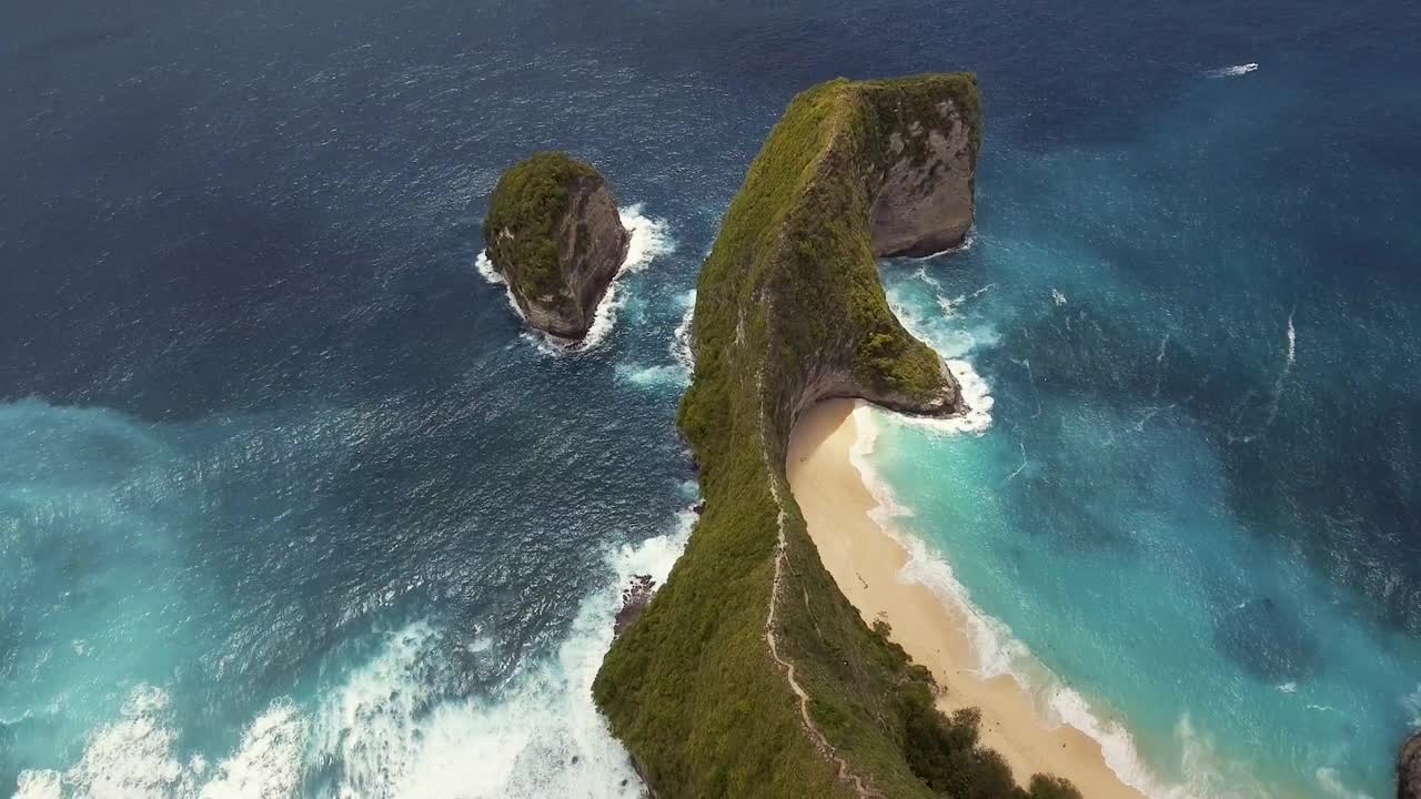 Free Stock Video Tropical Cliff On The Beach Live Wallpaper