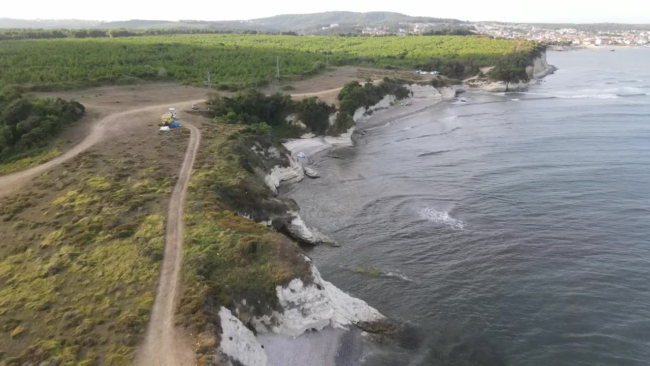 Free Stock Video Traveling Through The Estuary Of A Coast Live Wallpaper