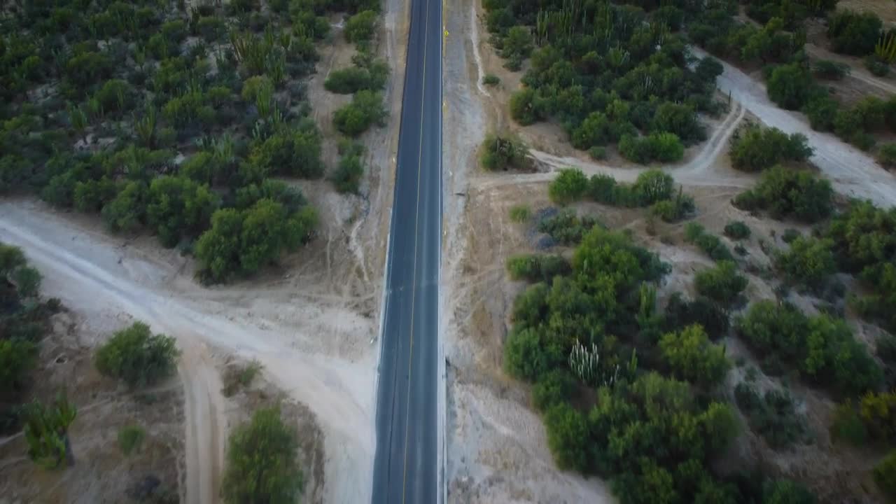 Free Stock Video Traveling A Long Road From The Heights Live Wallpaper