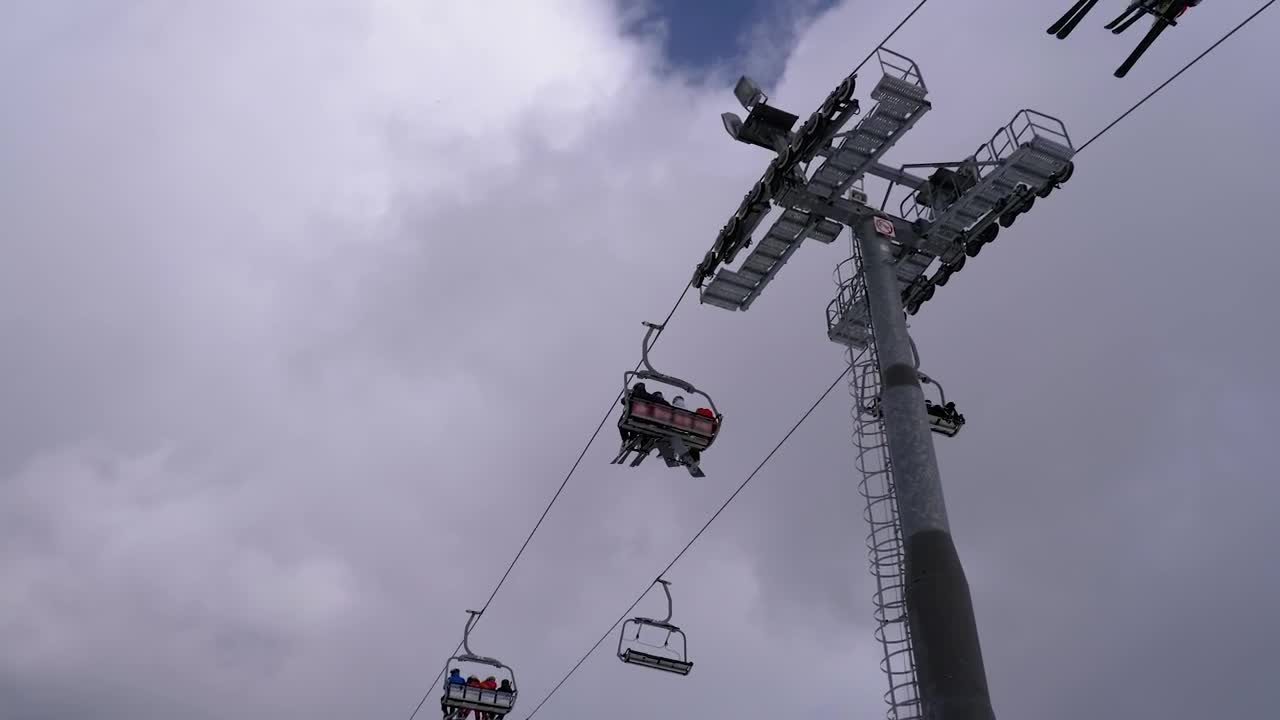 Free Stock Video Zooming In At Ski Lift Tower Live Wallpaper