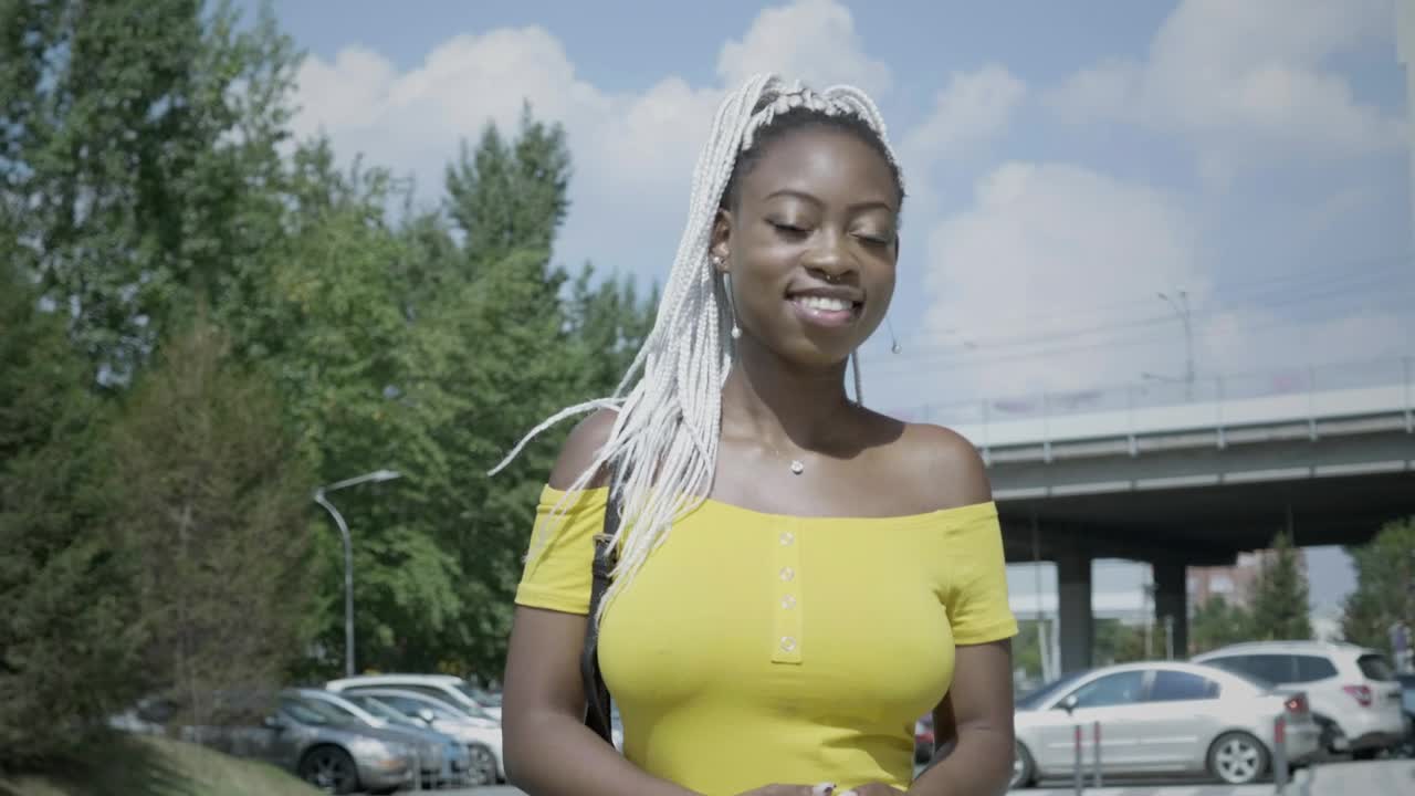 Free Stock Video Young Woman Checking Smart Phone While Walking Live Wallpaper