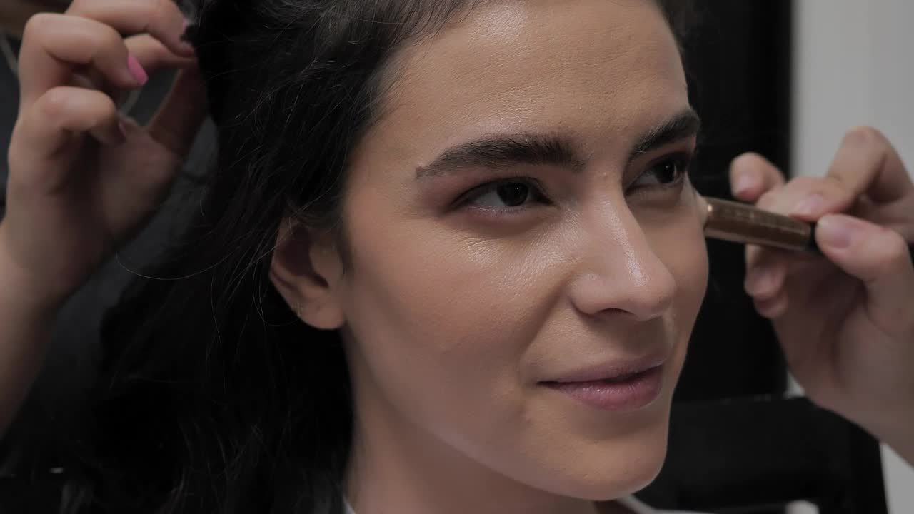 Free Stock Video Young Woman Being Made Up And Combed Live Wallpaper